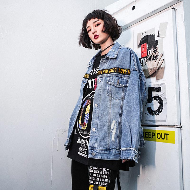 Autumn Spring 2020 New Women Fashion Version Trend Hole Print Cartoon Jacket Women's Loose Denim Jacket 's, Blue
Autumn Spring 2020 New Women Fashion Version Trend Hole Print Cartoon Jacket Women's Loose Denim Jacket 's, Blue