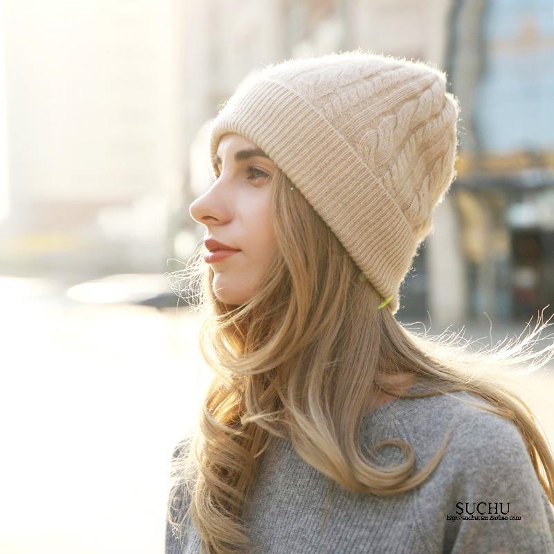Exported to Italy winter thick soft waxy knitted cashmere hat, needle twisted hand-knitted hat, unisex
Exported to Italy winter thick soft waxy knitted cashmere hat, needle twisted hand-knitted hat, unisex