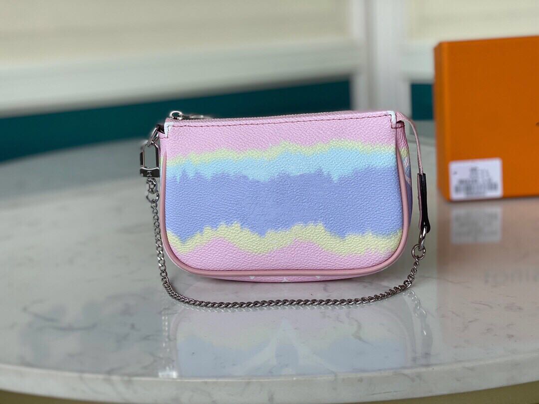 With Gift Box Women Mini Designer Clutch Hobos Bag with Chain New Tie Dye Giant Series Small Bags Fashion Beautiful Chain Bags M69269, Gift bag not sold seperate
With Gift Box Women Mini Designer Clutch Hobos Bag with Chain New Tie Dye Giant Series Small Bags Fashion Beautiful Chain Bags M69269, Gift bag not sold seperate