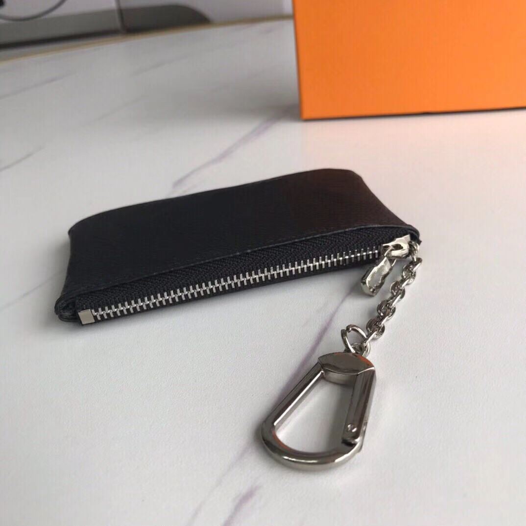 With Gift Box Key Pouch POCHETTE CLES Designer Classic Women Key Ring Credit Card Holder Coin Purse Mini Wallet Bag Charm M62650, Black check
With Gift Box Key Pouch POCHETTE CLES Designer Classic Women Key Ring Credit Card Holder Coin Purse Mini Wallet Bag Charm M62650, Black check