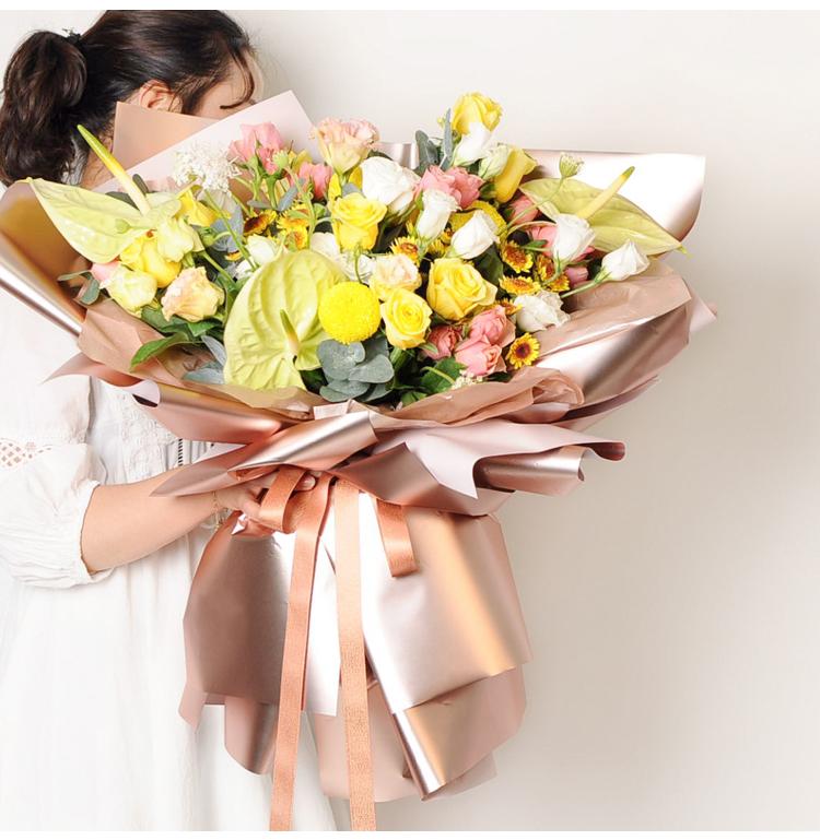 40pcs Double color Shin paper bouquet paper heavy metal light wrapped waterproof flower free shipping
40pcs Double color Shin paper bouquet paper heavy metal light wrapped waterproof flower free shipping