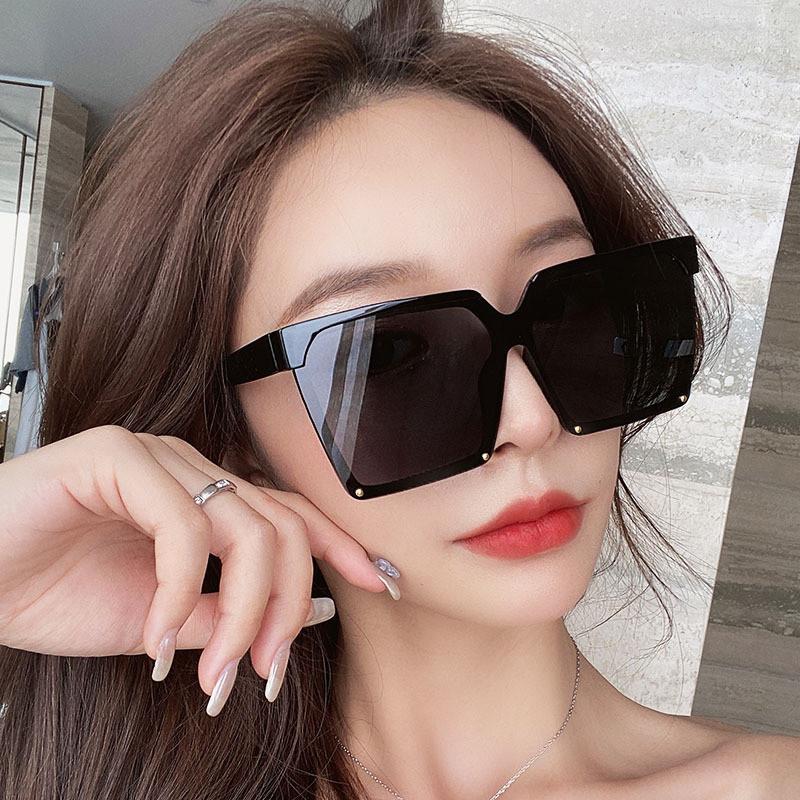 2021 Oversized Sunglasses Women Oculos Big PC Frame Sun Glasses Female Square Eyeglasses Ladies Shades Gafas Goggles
2021 Oversized Sunglasses Women Oculos Big PC Frame Sun Glasses Female Square Eyeglasses Ladies Shades Gafas Goggles