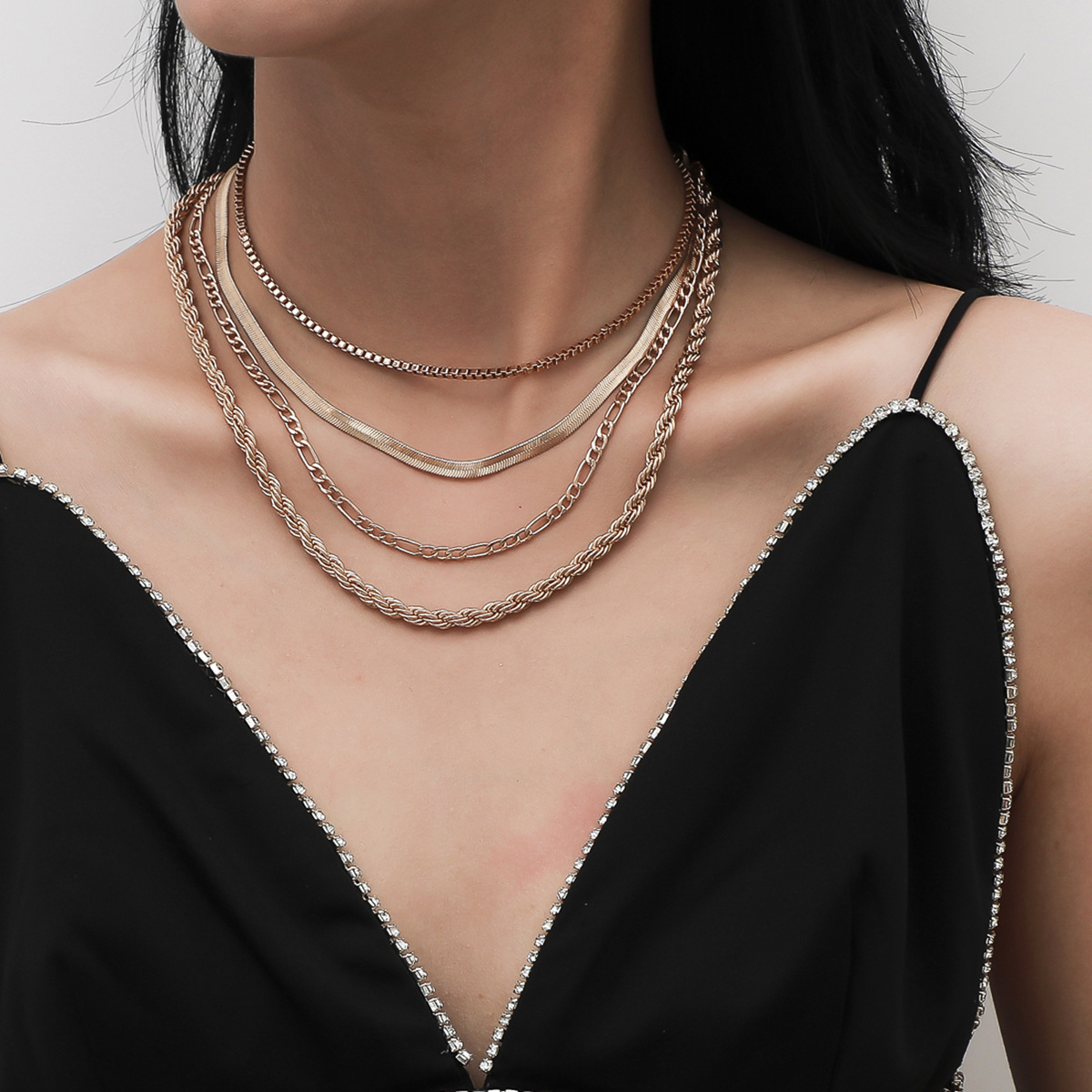 Women Iced Out Pendant Gold Necklace for Women Birthday New Year Gift Women Collier De Designer Necklace
Women Iced Out Pendant Gold Necklace for Women Birthday New Year Gift Women Collier De Designer Necklace