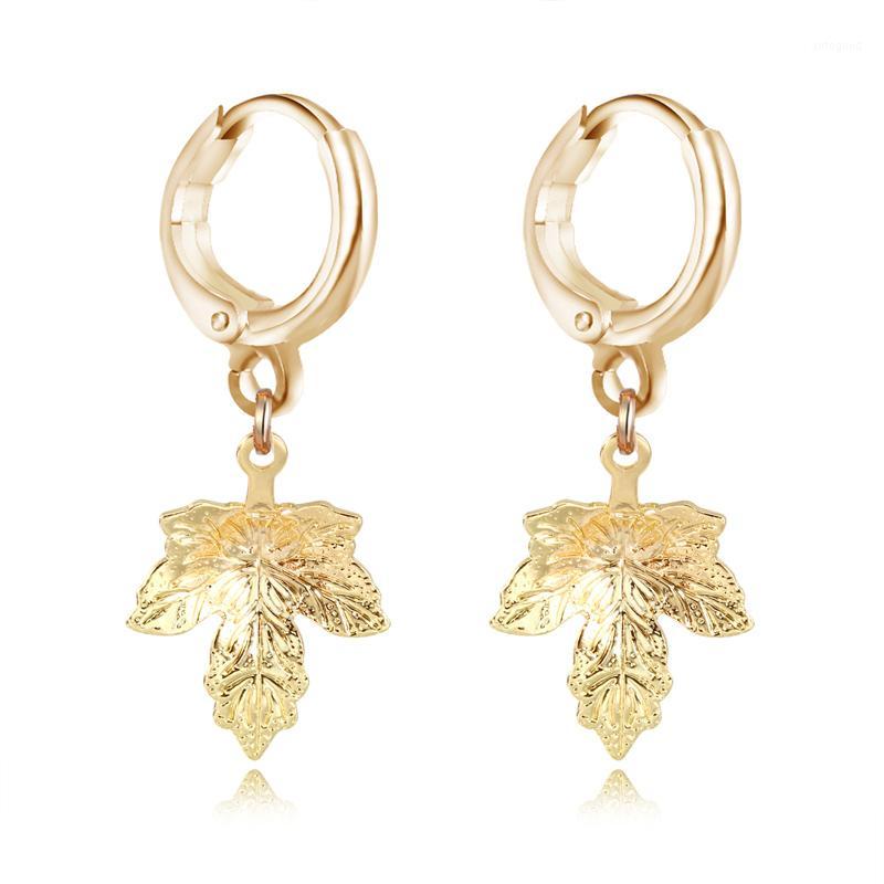 GEOMEE 1Pair Shape Pendientes Mujer Moda Fashion Hoop Earring for Women Gold Hoops Minimalist Jewelry Oorbellen1
GEOMEE 1Pair Shape Pendientes Mujer Moda Fashion Hoop Earring for Women Gold Hoops Minimalist Jewelry Oorbellen1