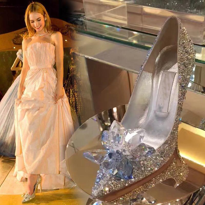 Luxury Crystal High Heels Wedding Shoes Women Designer Bridal Shoes Woman Heels Pointy Toe Pumps Ladies Party Fashion Lady1, White 7cm heel 
Luxury Crystal High Heels Wedding Shoes Women Designer Bridal Shoes Woman Heels Pointy Toe Pumps Ladies Party Fashion Lady1, White 7cm heel