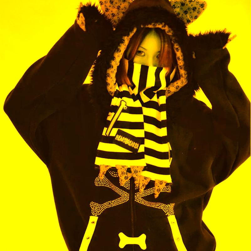Neck Ties Mall Goth Black White Stripe Keep Warm Scarf Women Emo Harajuku Punk Gothic Autumn And Winter Korean Fashion
Neck Ties Mall Goth Black White Stripe Keep Warm Scarf Women Emo Harajuku Punk Gothic Autumn And Winter Korean Fashion