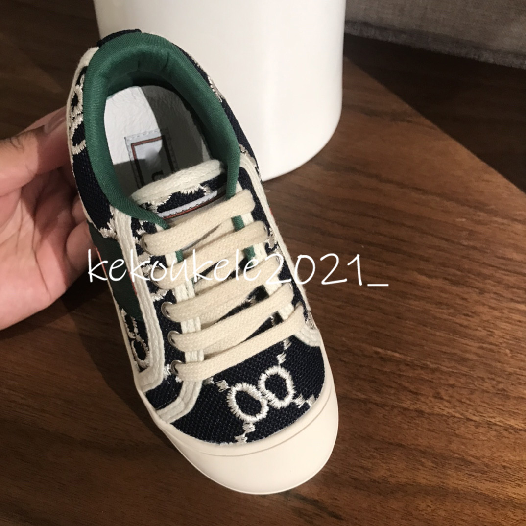 Kids Casual Letters Stripe Shoes Sports Breathable Outdoor Sneakers Comfortable Boys Girls Teens Active Eur 26-35, Size chart
Kids Casual Letters Stripe Shoes Sports Breathable Outdoor Sneakers Comfortable Boys Girls Teens Active Eur 26-35, Size chart