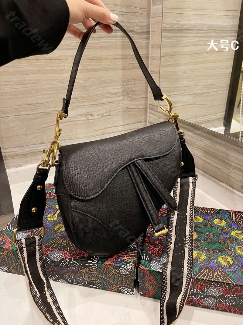 Saddle 2021 SS Top Quality Ladies Bag Messenger Bag Designer Ladies Fashion Snakeskin Wallet Horsebit Ladies Handbag
Saddle 2021 SS Top Quality Ladies Bag Messenger Bag Designer Ladies Fashion Snakeskin Wallet Horsebit Ladies Handbag