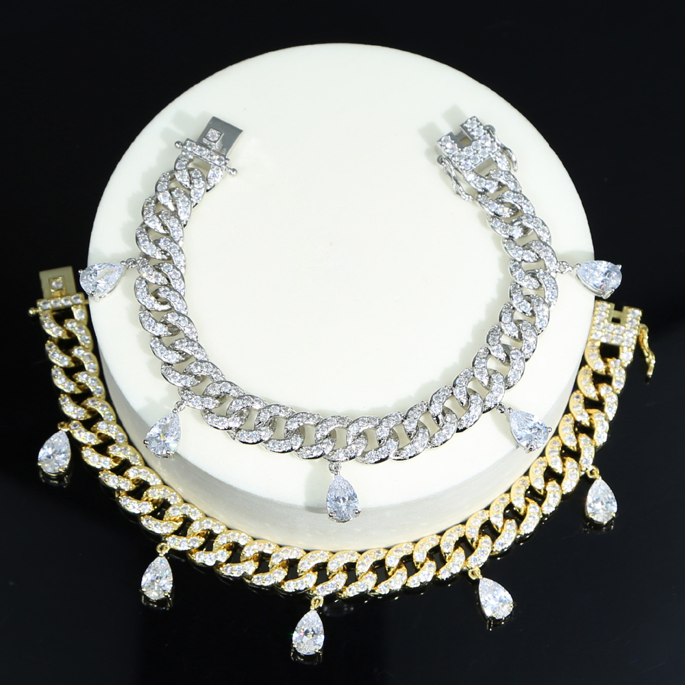 Hip Hop Bling Iced Out Women Rapper Bracelet Full Rhinestone Pave with Tear Drop Cz Miami Cuban Link Chain Bracelet Jewelry Wholesale
