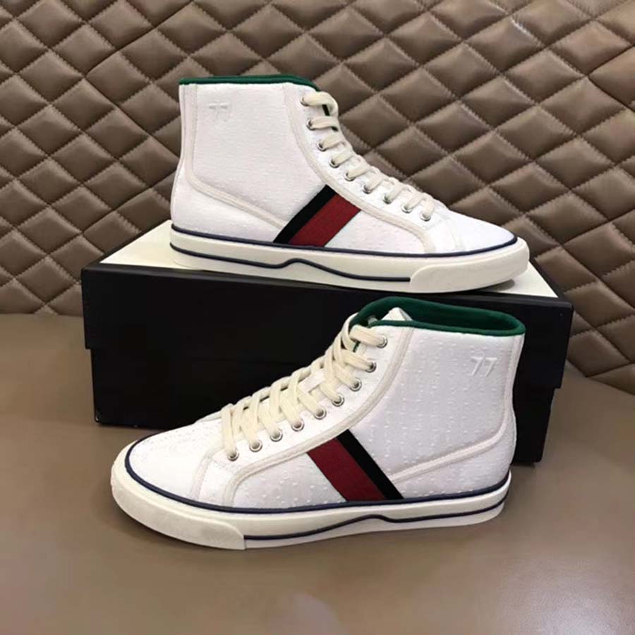Classics Quality Men Women shoes Espadrilles Sneakers printing Walk Sneaker Embroidery canvas High top Platform Shoes 57, Black
Classics Quality Men Women shoes Espadrilles Sneakers printing Walk Sneaker Embroidery canvas High top Platform Shoes 57, Black