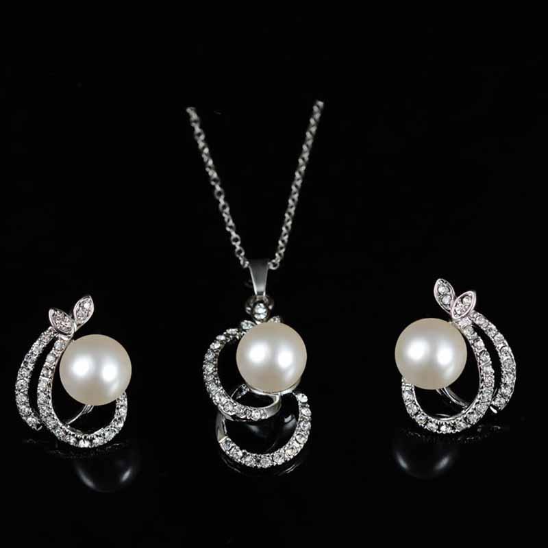 Fahsion Simulated-pear Jewelry Set necklace earrings two PCS Per Set Best Selling African Beads Jewelry Parure Bijoux Femme, Silver
Fahsion Simulated-pear Jewelry Set necklace earrings two PCS Per Set Best Selling African Beads Jewelry Parure Bijoux Femme, Silver
