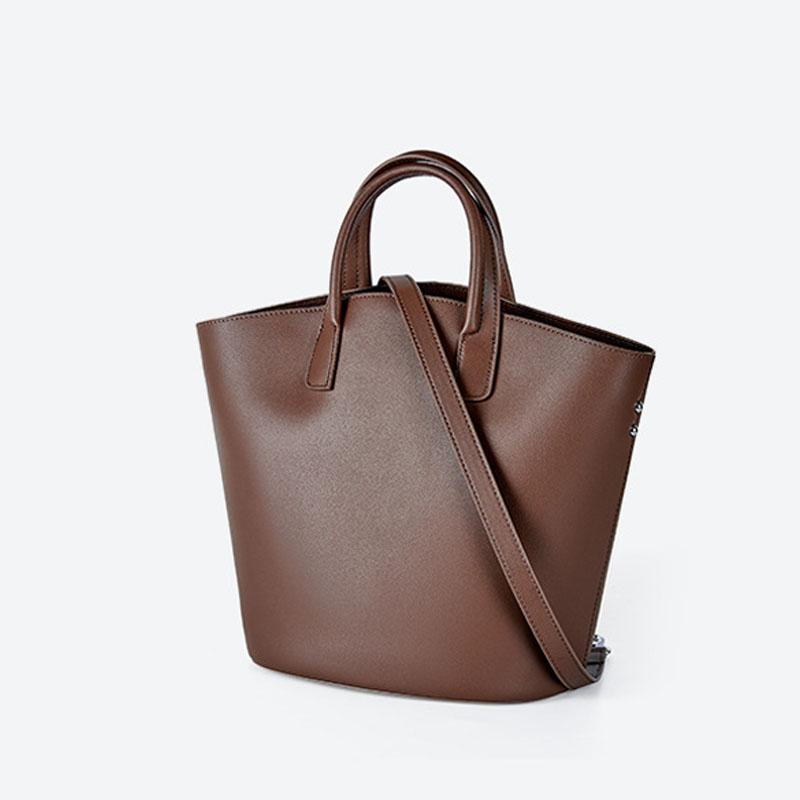 New Women Leather Bag Fashion Luxury Handbags Quality Women Bag Cowhide Female Luxury Designer Tote, Black
New Women Leather Bag Fashion Luxury Handbags Quality Women Bag Cowhide Female Luxury Designer Tote, Black