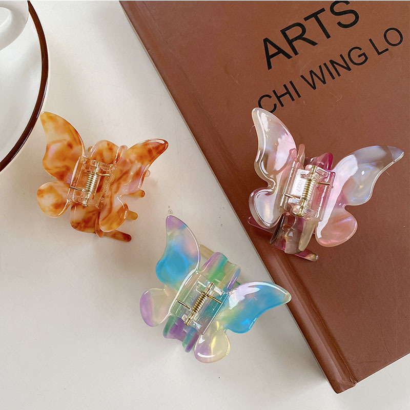 Length 5.4 CM Dazzle Color Butterfly Shaped Hair Clamps Women Acetic Acid Alloy Scrunchies Hair Clips Claw European Girl Shower Ponytail Animal Hairpins 9 Colors
Length 5.4 CM Dazzle Color Butterfly Shaped Hair Clamps Women Acetic Acid Alloy Scrunchies Hair Clips Claw European Girl Shower Ponytail Animal Hairpins 9 Colors