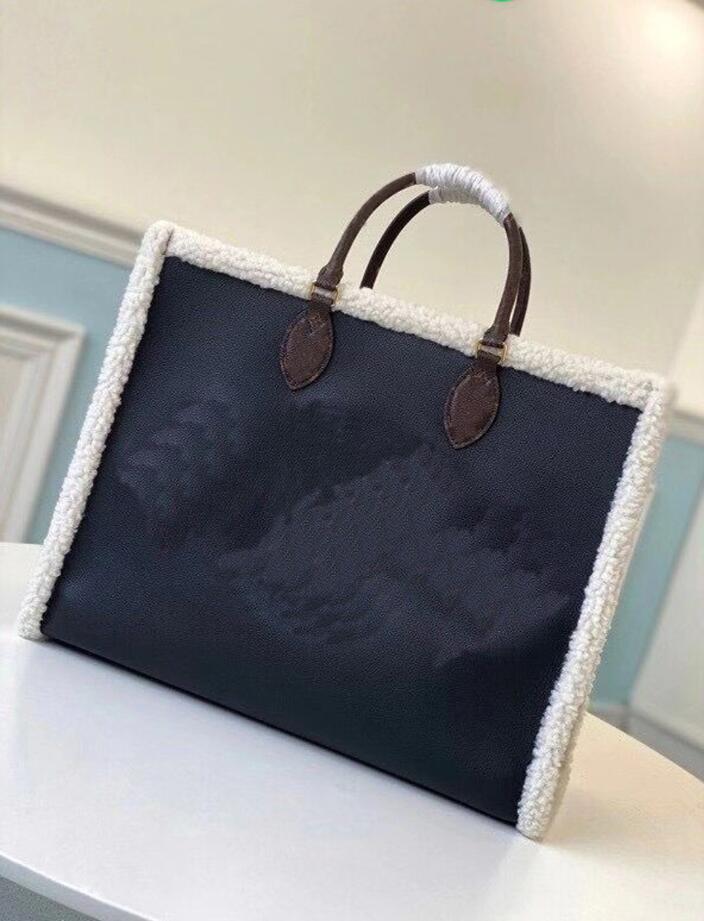 M56958 womens high quality grained black leather Flowers logo motif shearling inserts top handles bags shoulder straps bags shopping bags
M56958 womens high quality grained black leather Flowers logo motif shearling inserts top handles bags shoulder straps bags shopping bags