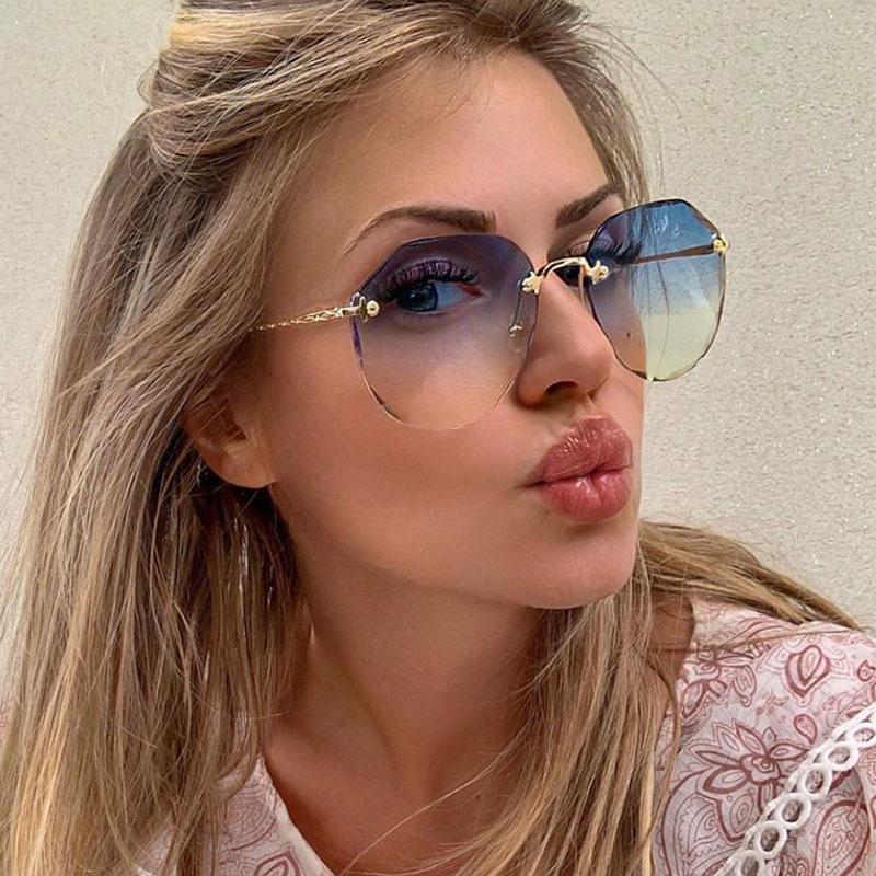 Brand Fashion Cat Eye Sunglasses Women Flower Design Metal Trendy Rimless Sun Glasses Shades for Women Driving Gradient Glasses
Brand Fashion Cat Eye Sunglasses Women Flower Design Metal Trendy Rimless Sun Glasses Shades for Women Driving Gradient Glasses