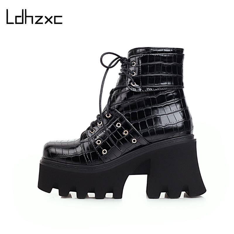 LDHZXC 2020 New winter Fashion Buckle Ankle Boots For Women Patent Leather Rivets High Heels Shoes On Summer Thick Heel Sexy, Black 1
LDHZXC 2020 New winter Fashion Buckle Ankle Boots For Women Patent Leather Rivets High Heels Shoes On Summer Thick Heel Sexy, Black 1