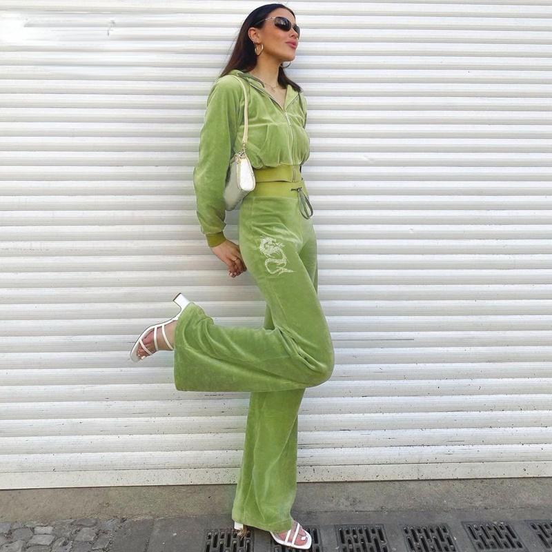 Women's Two Piece Pants Harajuku Green Velour Tracksuit Women Dragon Rhinestone Autumn Set Copped Zip Up Hoodie And Clothing, White
Women's Two Piece Pants Harajuku Green Velour Tracksuit Women Dragon Rhinestone Autumn Set Copped Zip Up Hoodie And Clothing, White