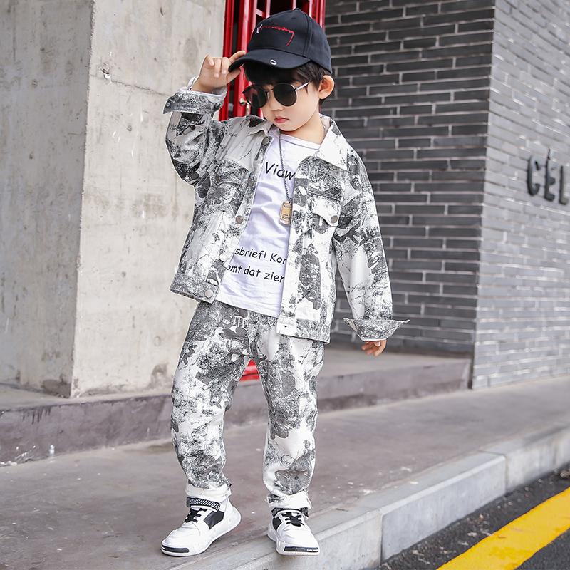 Camouflage Kids Boys Clothes Autumn 2pcs Sets Casual Outdoor Outfit 2 3 4 5 6 7 8 Years Children Baby boy jacket Tops Pants Suit, White
Camouflage Kids Boys Clothes Autumn 2pcs Sets Casual Outdoor Outfit 2 3 4 5 6 7 8 Years Children Baby boy jacket Tops Pants Suit, White