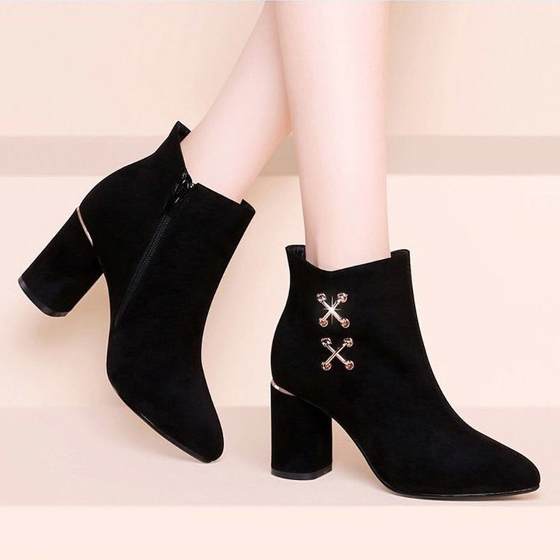 Women's Ankle 2020 Winter Herd of High Metal Fashion Pointed Toe Dressed in Square Heels Mujer Boots Fct3, Yellow
Women's Ankle 2020 Winter Herd of High Metal Fashion Pointed Toe Dressed in Square Heels Mujer Boots Fct3, Yellow