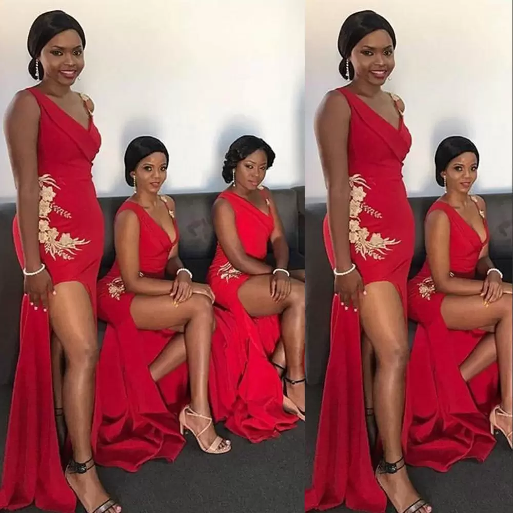 Red Bridesmaid Dresses Sexy Side Slit V Neck Floor Length Satin Lace Applique Pleats Custom Made Plus Size Maid Of Honor Gown Vestidos