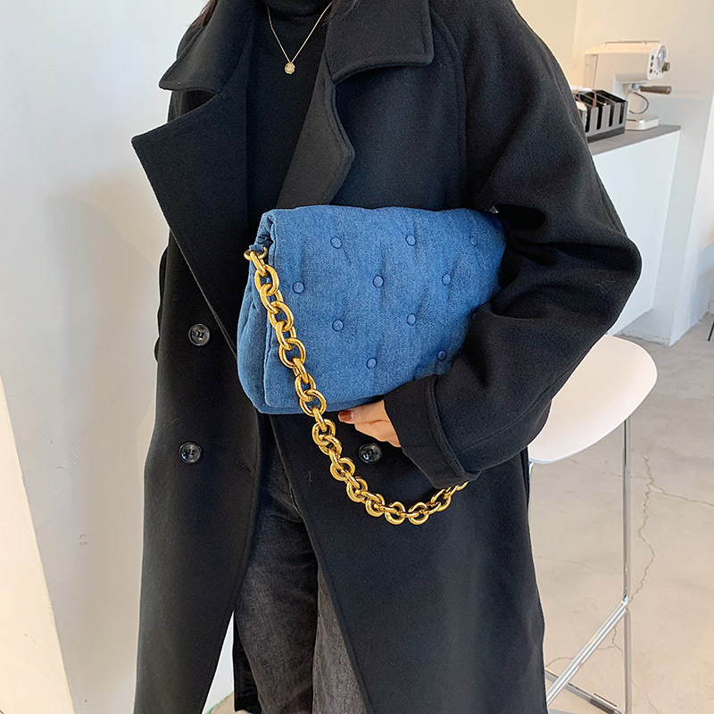 HBP 21SS New Stylist Women's Bag New Desingers Trend Shoulder Bags Luxurys Stylist New Hot Female Bags Classical Style, Black
HBP 21SS New Stylist Women's Bag New Desingers Trend Shoulder Bags Luxurys Stylist New Hot Female Bags Classical Style, Black