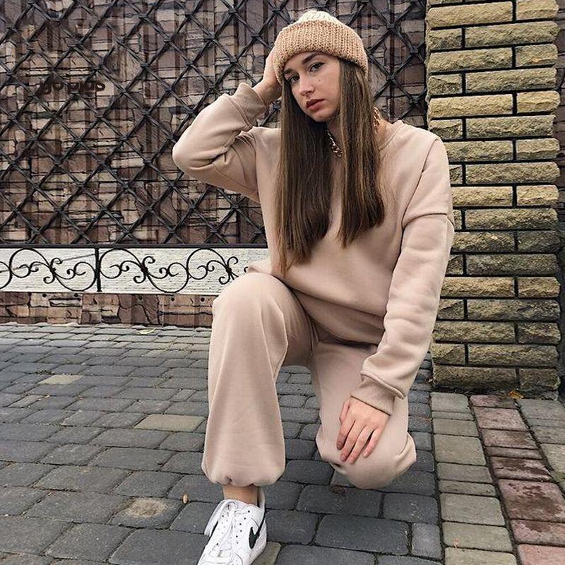 Spring autumn 2 Piece Set Women Casual Round Neck Long Sleeve Hoodies High Waist sweatpants Tracksuit Women workout sportswear, Black
Spring autumn 2 Piece Set Women Casual Round Neck Long Sleeve Hoodies High Waist sweatpants Tracksuit Women workout sportswear, Black