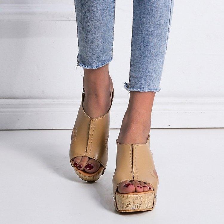 JUNSRM Summer Brown PU Women Platform Sandals Peep Toe Wedge Women Buckle Strap Comfortable Sandals Size 35-421, Black
JUNSRM Summer Brown PU Women Platform Sandals Peep Toe Wedge Women Buckle Strap Comfortable Sandals Size 35-421, Black