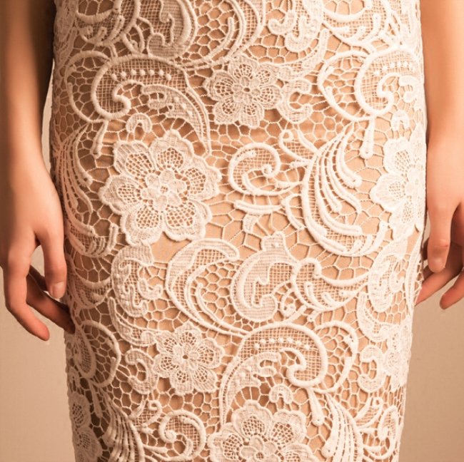 Vintage Full Lace Sheath Wedding Dresses Short Tea Length Off Shoulder Champagne And Ivory Straight Bridal Gowns Beach Garden Reception Gown