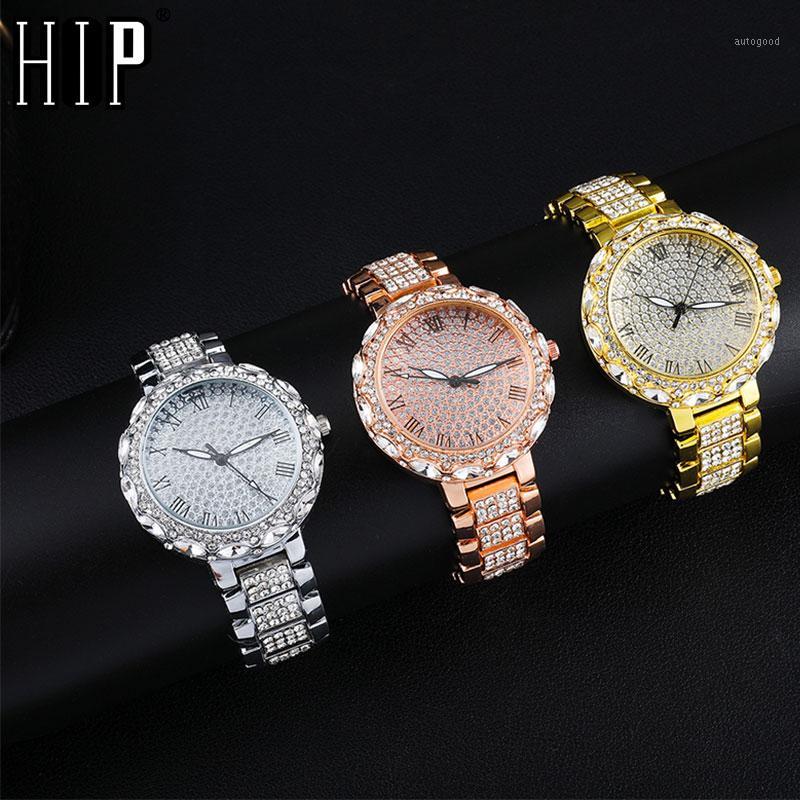 Wristwatches Hip Hop Iced Out Watches Luxury Quartz Wrist Mens Date With Micropave CZ Alloy Watch For Women Men Jewelry1, Gold
Wristwatches Hip Hop Iced Out Watches Luxury Quartz Wrist Mens Date With Micropave CZ Alloy Watch For Women Men Jewelry1, Gold