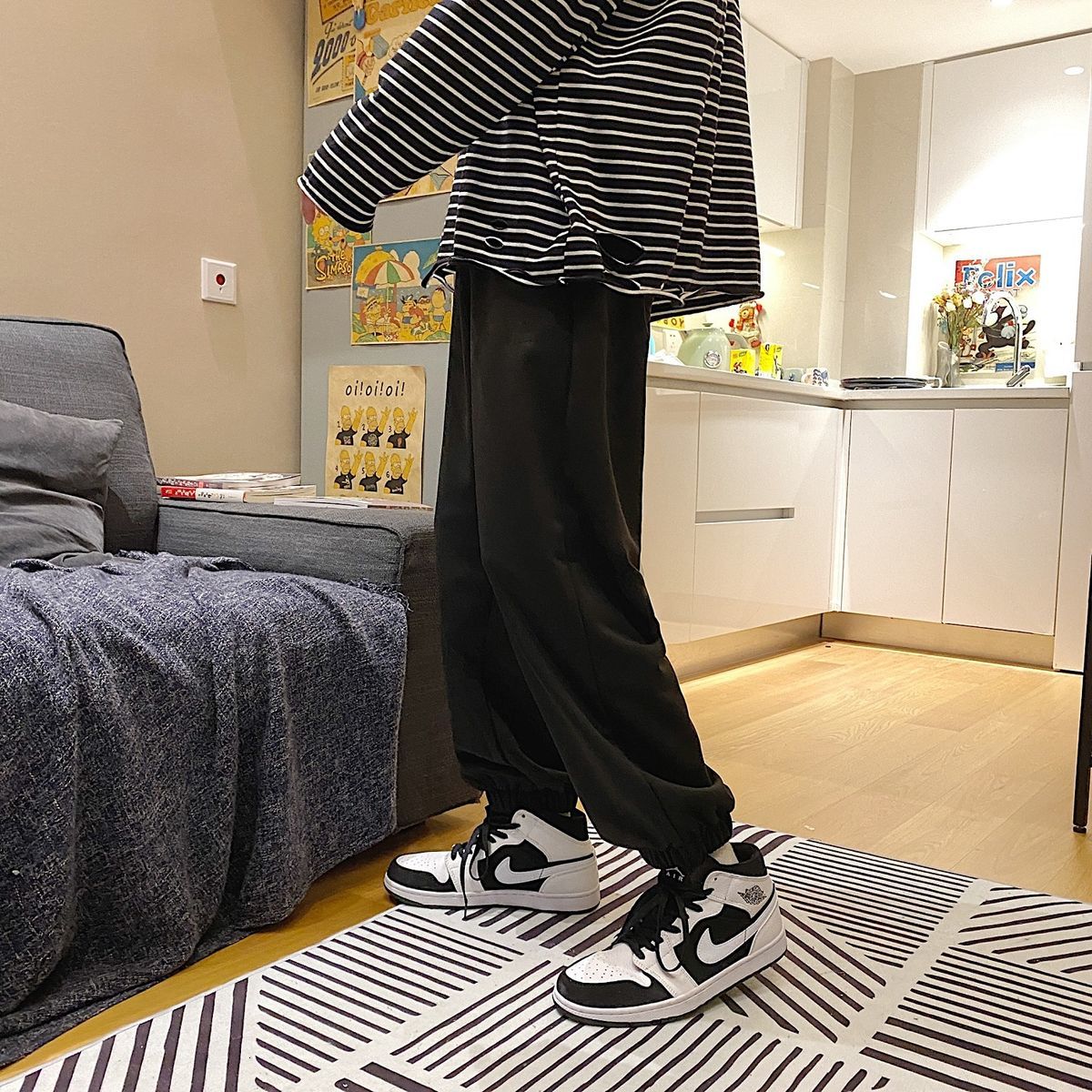 Men' 2021 New Trousers Spring and Winter' Fine Leggings Pants Fashion Young Clothes JKAG, K1898 light grey
Men' 2021 New Trousers Spring and Winter' Fine Leggings Pants Fashion Young Clothes JKAG, K1898 light grey