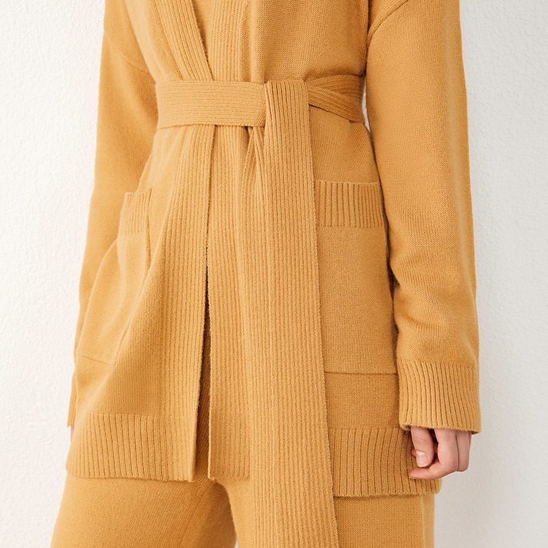 AMII Minimalism Autumn Winter Fashion Knitted Women Coat Solid Pocket Belt Knitted Women's Cardigan Female Coat 12040584 201031