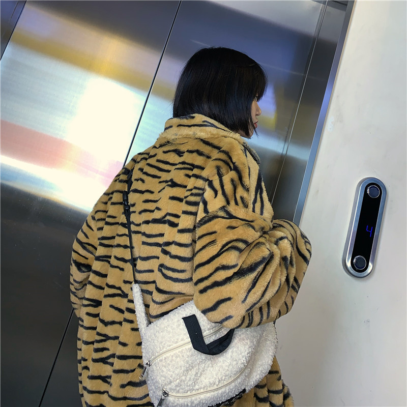 Lychee Girls Zebra Tiger Pattern Zipper Women Teddy Jacket Autumn Winter Lady Teddy Jackets Loose Turtleneck Female Outerwear 201017