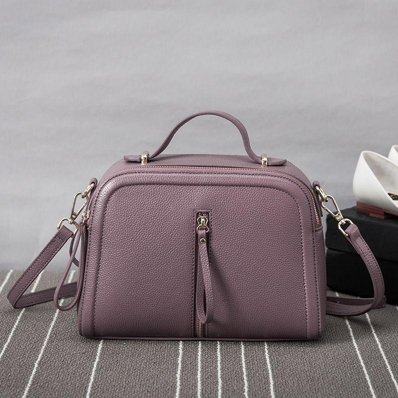 2021 new fashion leather women's bag single shoulder cowhide small square bag women's slanting portable versatile, Black
2021 new fashion leather women's bag single shoulder cowhide small square bag women's slanting portable versatile, Black