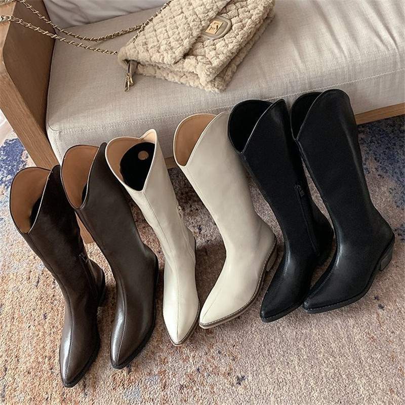 2021 New High-quality Leather Fashions Women's Finger Pointed Autumn Female High Knee-anti-slip to Wear Boots QNQ1, Black
2021 New High-quality Leather Fashions Women's Finger Pointed Autumn Female High Knee-anti-slip to Wear Boots QNQ1, Black