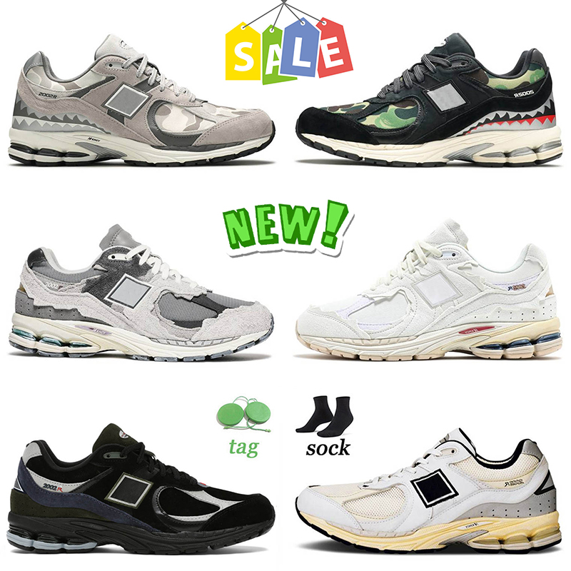 Top Cheaper 2002R BB2002R Mens Women Designer Shoes Protection Pack Rain Cloud Sea Salt Year Of The Ox White Grey Camo Black Platform Sports Trainers Sneakers Eur 36-45, A8 white 36-45 
Top Cheaper 2002R BB2002R Mens Women Designer Shoes Protection Pack Rain Cloud Sea Salt Year Of The Ox White Grey Camo Black Platform Sports Trainers Sneakers Eur 36-45, A8 white 36-45