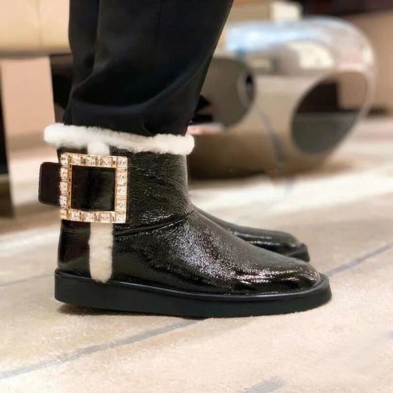 2020 Winter Snow Boots Women Buckle Crystal Slip on Short Boots New Fur Ankle Designe Women Shoes, As show
2020 Winter Snow Boots Women Buckle Crystal Slip on Short Boots New Fur Ankle Designe Women Shoes, As show