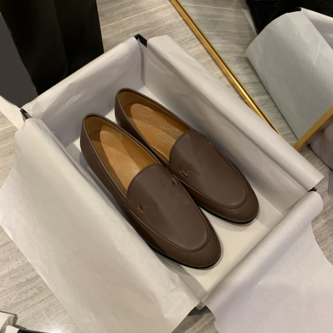 New Top Designer luxury Women Summer Lace Velvet Slippers Princetown Genuine Leather Mules Loafers Flats With Buckle Bees Snake Pattern, Clear 18
New Top Designer luxury Women Summer Lace Velvet Slippers Princetown Genuine Leather Mules Loafers Flats With Buckle Bees Snake Pattern, Clear 18