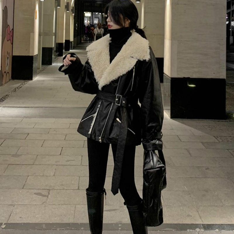 2021 New Inverno Quente Couro Feminino Pele De Cordeiro Parkas Grosso Colete Jaqueta Bylm, Xxl
2021 New Inverno Quente Couro Feminino Pele De Cordeiro Parkas Grosso Colete Jaqueta Bylm, Xxl