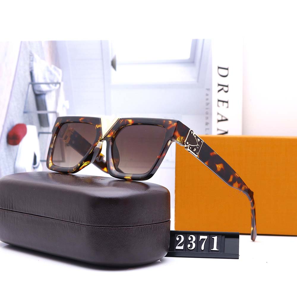 High Quality Womans Sunglasses Brand Designer glasses Mens Sun glasses Brand Designer Sunglasses Luxury glasses L97, White;black
High Quality Womans Sunglasses Brand Designer glasses Mens Sun glasses Brand Designer Sunglasses Luxury glasses L97, White;black