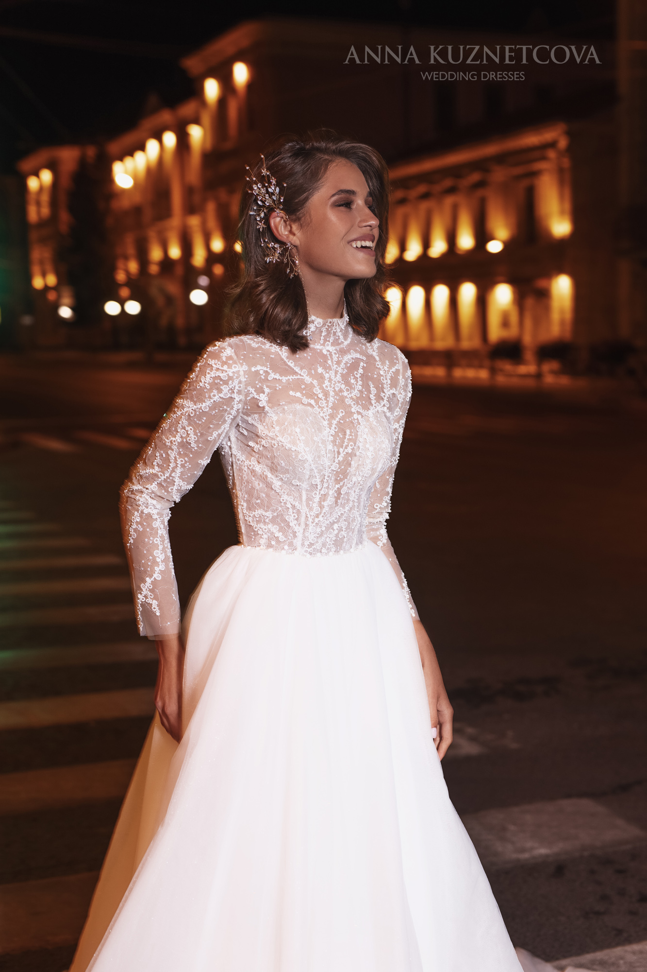 New A Line Wedding Dresses Elegant High Collar Long Sleeve Sequins Appliques Bridal Gowns vestidos de novia Wedding Dress