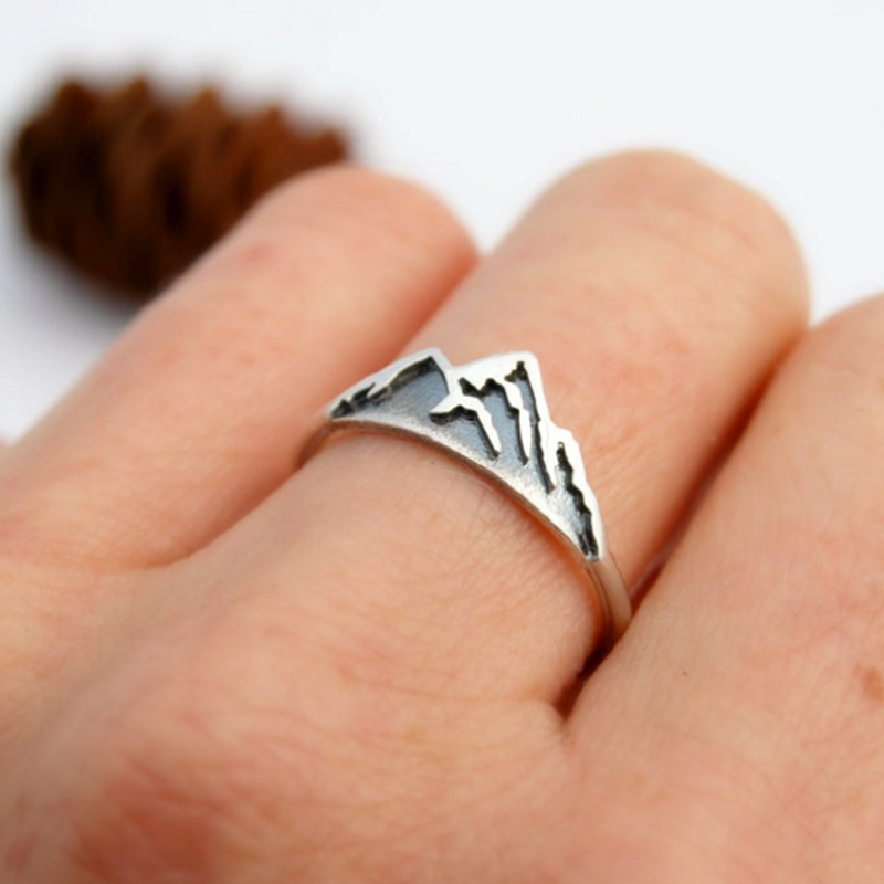 2021 Fashion Creative Mountain Range Ring Nature Motivation Jewelry Hiking Snowboard Lover Gift Stainless Steel Rings For Women
2021 Fashion Creative Mountain Range Ring Nature Motivation Jewelry Hiking Snowboard Lover Gift Stainless Steel Rings For Women