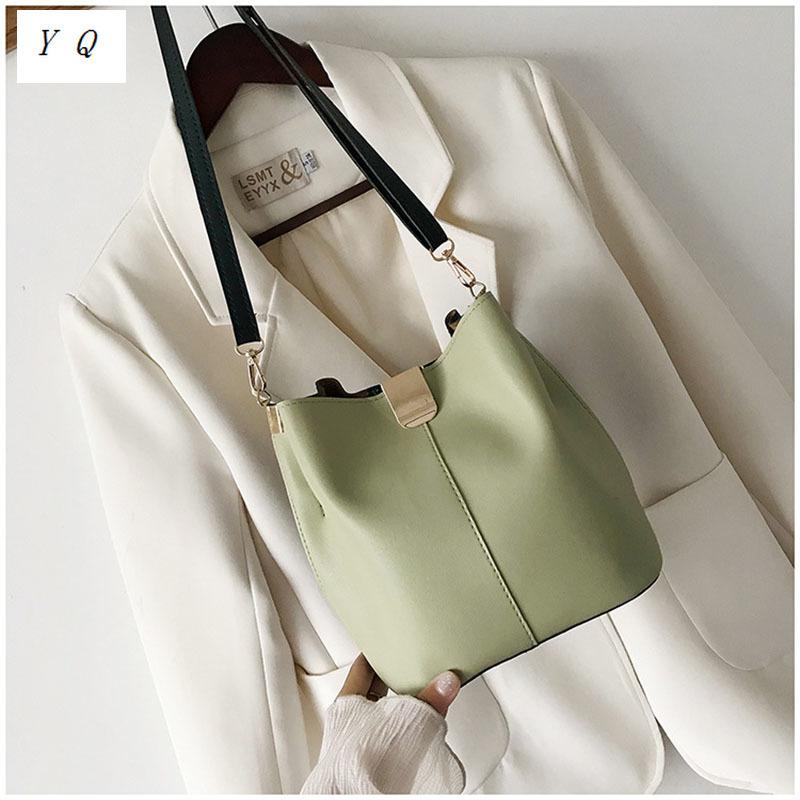 Large Bucket Women Shoulder Bags Fashion Black green Designer Female Purse High Quality PU Leather Ladies Messenger Bags, Beige
Large Bucket Women Shoulder Bags Fashion Black green Designer Female Purse High Quality PU Leather Ladies Messenger Bags, Beige