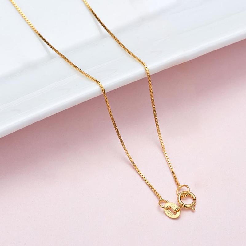 Korean Style New 24K Gold Very Thin0 .8mm Fine Box Chain Necklace 16 Inch Chains Pendant Necklaces Girls
Korean Style New 24K Gold Very Thin0 .8mm Fine Box Chain Necklace 16 Inch Chains Pendant Necklaces Girls