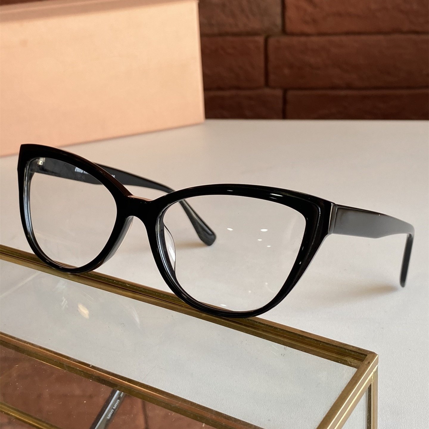 Unique quality plate high quality male and female spectacle frame light distribution frame vmu04s 57