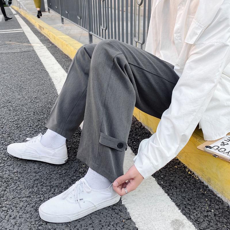 2021 spring new drape small trousers men' loose straight pure color Korean casual mopping pants, Black
2021 spring new drape small trousers men' loose straight pure color Korean casual mopping pants, Black