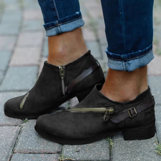 New Women Ankle Boots Autumn Winter Low Heels Platform Ladies Shoes Zipper Buckle Strap Punk Boots Zapatos De Mujer, As pic
New Women Ankle Boots Autumn Winter Low Heels Platform Ladies Shoes Zipper Buckle Strap Punk Boots Zapatos De Mujer, As pic