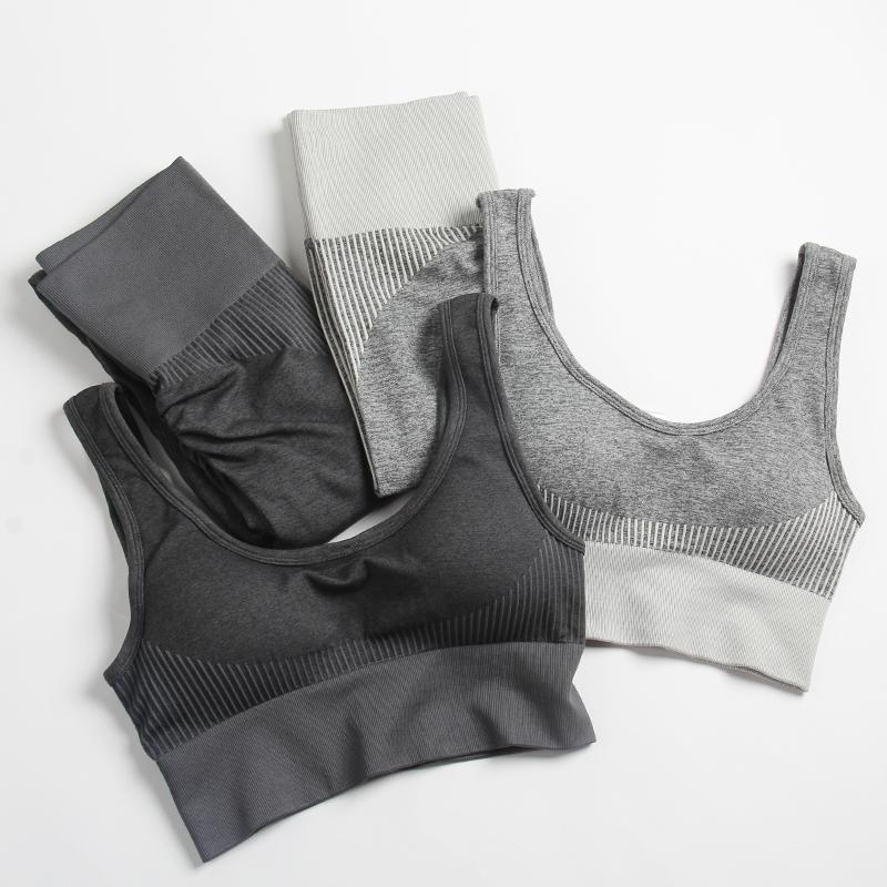 Ladies Yoga Set 2-piece Seamless Yoga Set Sports Sportswear Tracksuit Clothing Fitness Leggings, Black
Ladies Yoga Set 2-piece Seamless Yoga Set Sports Sportswear Tracksuit Clothing Fitness Leggings, Black