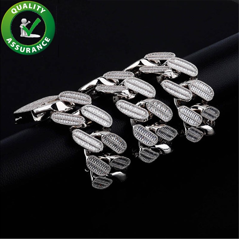 Hip Hop Bling Jewelry Men Diamond Necklace 39MM Width Cuban Link Chain Rapper Luxury Designer Necklaces Silver Big Crude Iced Out Chains Fashion Accessories