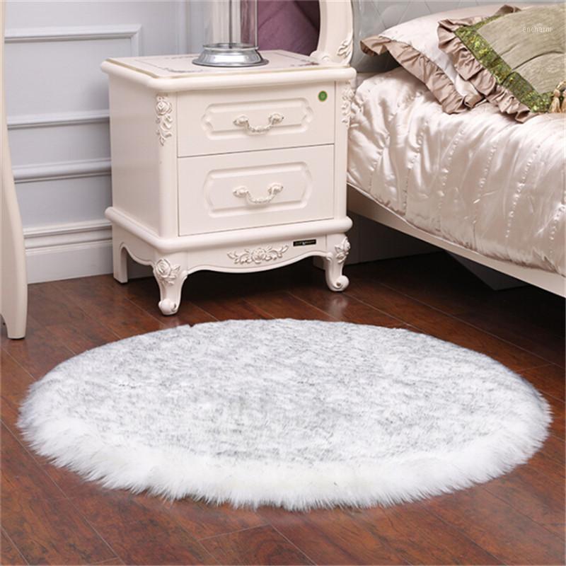 Round Soft Artificial Sheepskin Rug Chair Cover Bedroom Mat Artificial Wool Warm Hairy Carpet Seat Textil Fur Area Rugs1, White gray tip
Round Soft Artificial Sheepskin Rug Chair Cover Bedroom Mat Artificial Wool Warm Hairy Carpet Seat Textil Fur Area Rugs1, White gray tip
