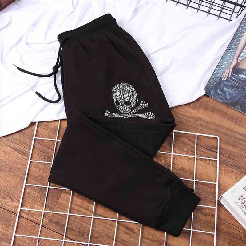 Spring And Autumn Harem Pants Trend Women Pant Big Size 5xl Loose Fashion Diamonds Casual Trousers Female Sweat Pants, Black;white
Spring And Autumn Harem Pants Trend Women Pant Big Size 5xl Loose Fashion Diamonds Casual Trousers Female Sweat Pants, Black;white